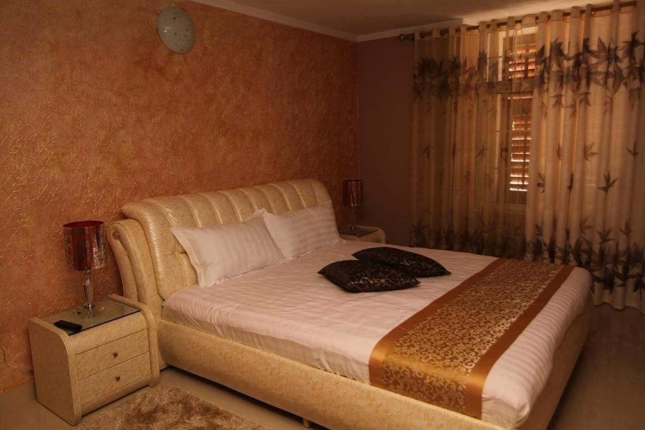 Hotel Carmen Shkodër Exteriör bild